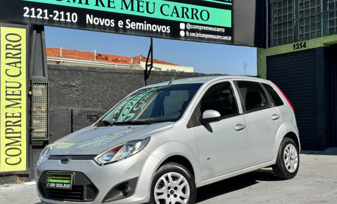 Ford Fiesta SE 1.0 8V Flex 5p 2014 Flex