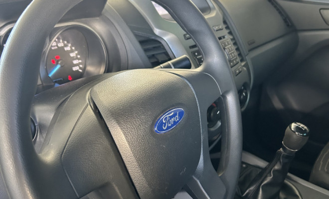 Ford Ranger XLS 2.5 16V 4x2 CD Flex 2013 Flex-12