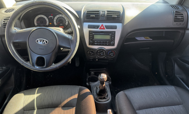 Kia Picanto 2011 1.0 Completo REPASSE (abaixo da fipe)-8