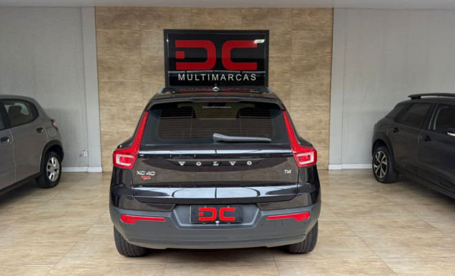 Volvo XC 40 T-4 2.0 190cv FWD 2019 Flex-4