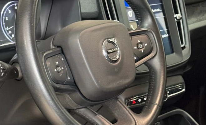 Volvo XC 40 T-4 2.0 190cv FWD 2019 Flex-7