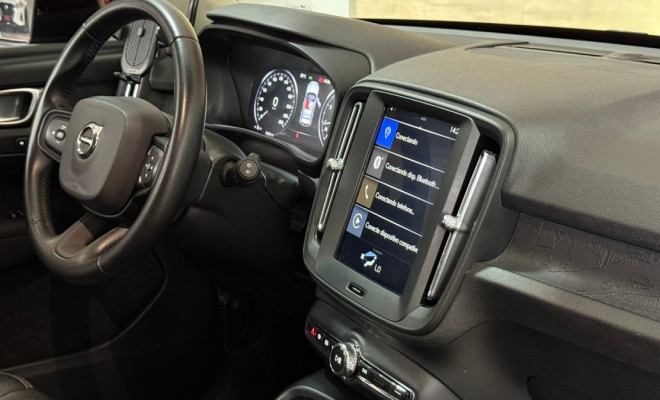 Volvo XC 40 T-4 2.0 190cv FWD 2019 Flex-9