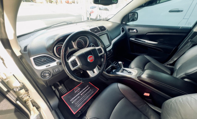 Fiat FREEMONT EMOT./PRECISION 2.4 16V 5p Aut. 2014 Gasolina-6