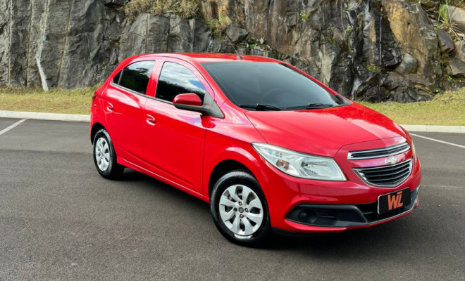 GM - Chevrolet ONIX HATCH LT 1.0 8V FlexPower 5p Mec. 2014 Flex