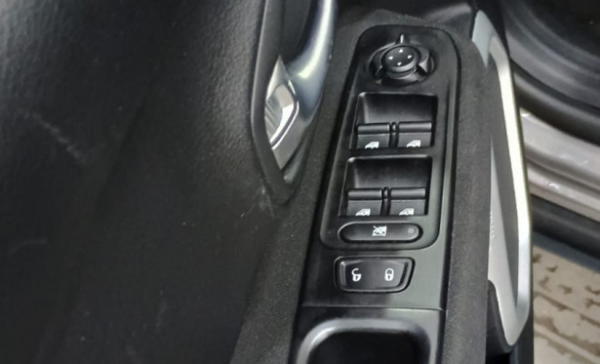 Jeep Renegade Sport 1.8 4x2 Flex 16V Aut. 2021 Flex-19