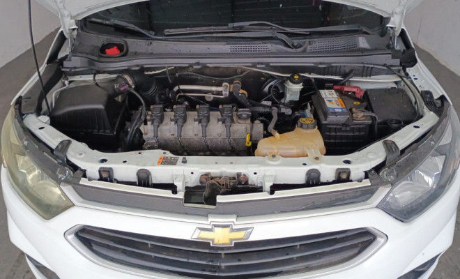 GM - Chevrolet ONIX HATCH LT 1.0 8V FlexPower 5p Mec. 2019 Flex-10