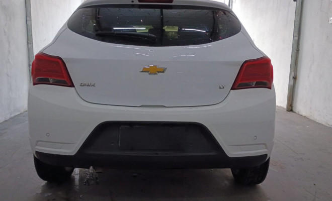 GM - Chevrolet ONIX HATCH LT 1.0 8V FlexPower 5p Mec. 2019 Flex-4