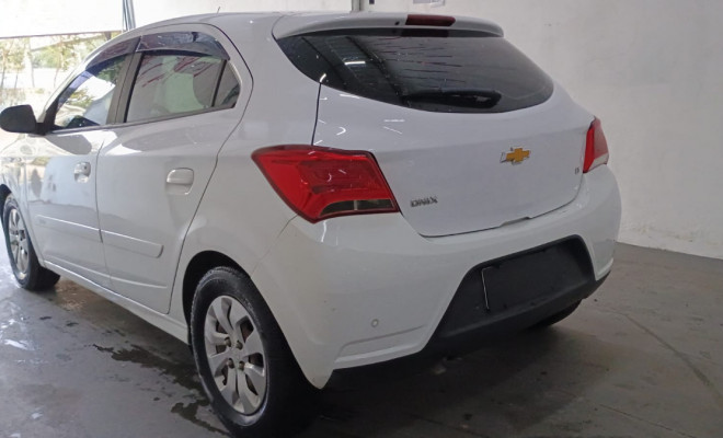 GM - Chevrolet ONIX HATCH LT 1.0 8V FlexPower 5p Mec. 2019 Flex-3