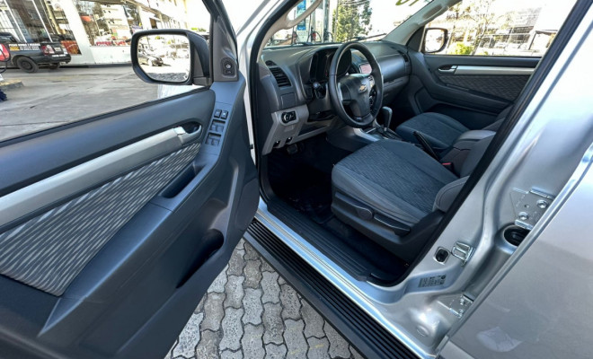 GM - Chevrolet S10 Pick-Up LT 2.8 TDI 4x4 CD Diesel Aut 2016 Diesel-8