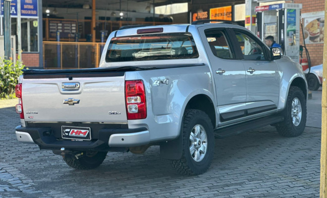 GM - Chevrolet S10 Pick-Up LT 2.8 TDI 4x4 CD Diesel Aut 2016 Diesel-1
