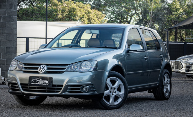 VW - VolksWagen Golf Sportline 1.6 Mi Total Flex 8V 4p 2009 Flex