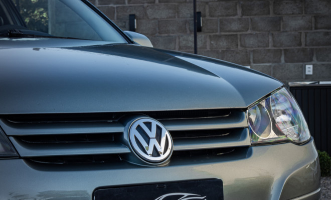 VW - VolksWagen Golf Sportline 1.6 Mi Total Flex 8V 4p 2009 Flex-1