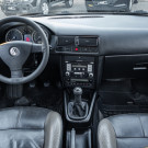 VW - VolksWagen Golf Sportline 1.6 Mi Total Flex 8V 4p 2009 Flex-18