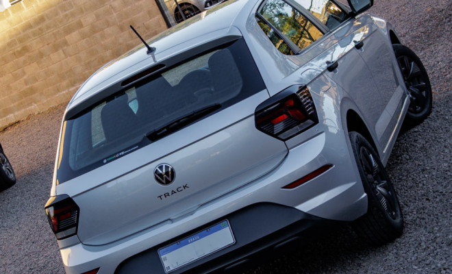 VW - VolksWagen Polo Track 1.0 Flex 12V 5p 2024 Flex-8