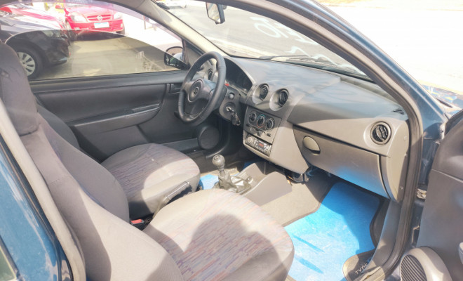 GM - Chevrolet Celta Spirit 1.0 MPFI 8V FlexPower 3p 2007 Flex-8