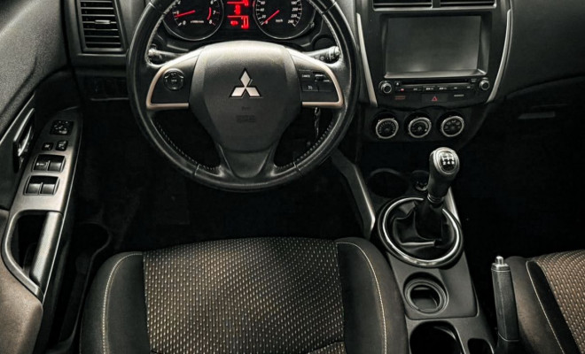Mitsubishi ASX 2.0 Mec. 2013-3