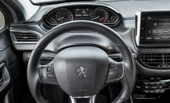 Peugeot 2008 Griffe 1.6 Turbo Flex 16V 5p Aut. 2020 Flex-12
