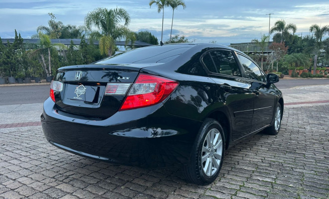 Honda Civic Sedan LXS 1.8/1.8 Flex 16V Mec. 4p 2016 Flex-5