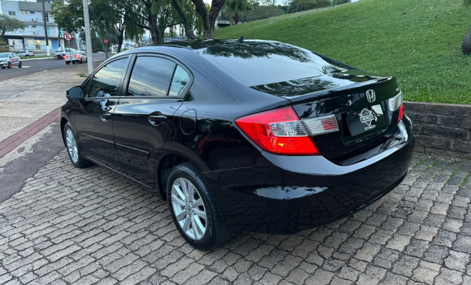 Honda Civic Sedan LXS 1.8/1.8 Flex 16V Mec. 4p 2016 Flex-3
