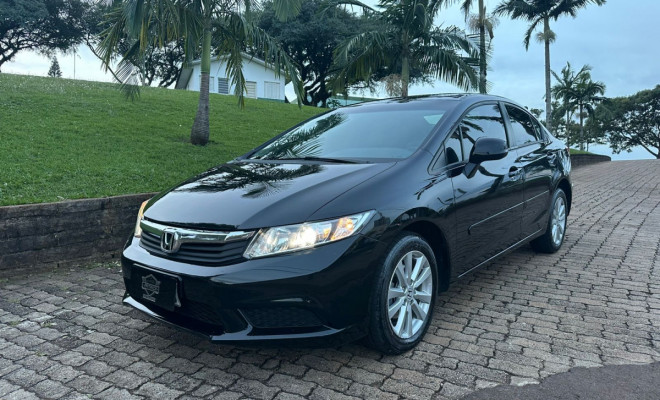 Honda Civic Sedan LXS 1.8/1.8 Flex 16V Mec. 4p 2016 Flex-1