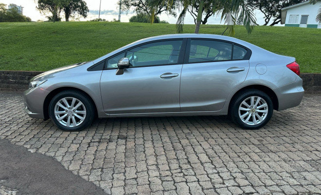 Honda Civic Sed. LXL/ LXL SE 1.8 Flex 16V Aut. 2013 Flex-2