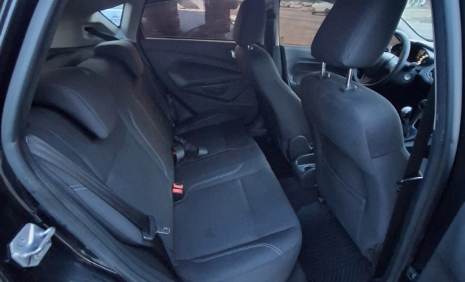 Ford Fiesta 1.5 16V Flex Mec. 5p 2015 Flex-10