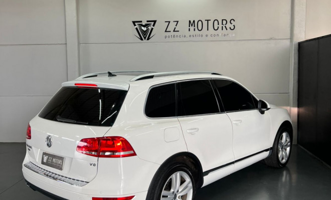 VW - VolksWagen TOUAREG 4.2 32V V8  Tiptronic 5p 2012 Gasolina-5