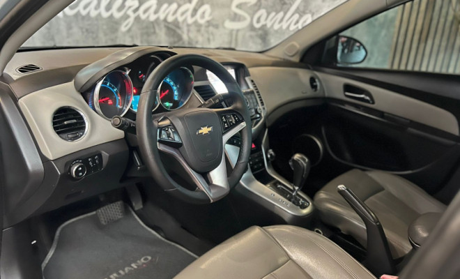 GM - Chevrolet CRUZE LTZ 1.8 16V FlexPower 4p Aut. 2012 Flex-3