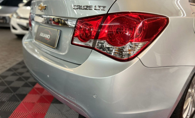 GM - Chevrolet CRUZE LTZ 1.8 16V FlexPower 4p Aut. 2012 Flex-13