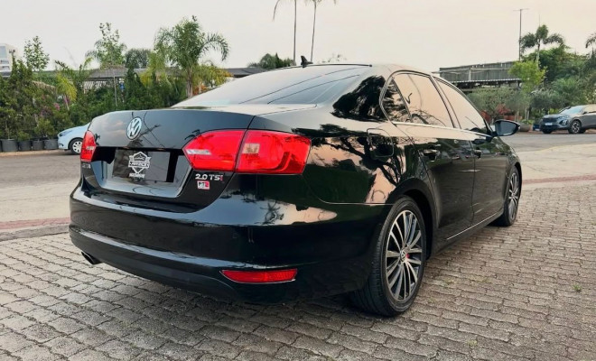 VW - VolksWagen JETTA Highline 2.0 TSI 16V 4p Tiptronic 2012 Gasolina-5