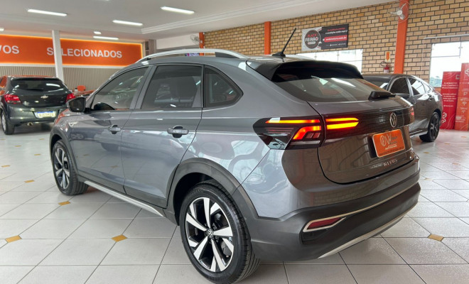 VW - VolksWagen Nivus Highline 1.0 200 TSI Flex Aut. 2022 Flex-4