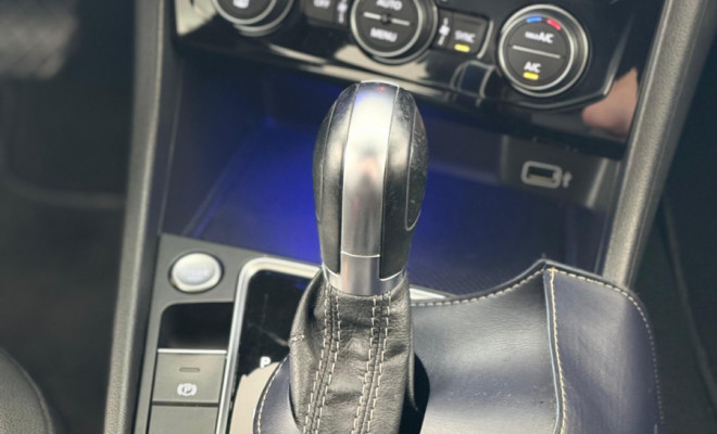 VW - VolksWagen JETTA R-Line 250 TSI 1.4 Flex 16V Aut. 2019 Flex-11