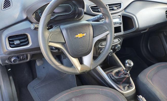 Onix Hatch LT 1.0 Flex 2016-7