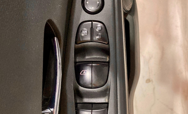 Nissan KICKS S 1.6 16V  Aut. 2018 Flex-16