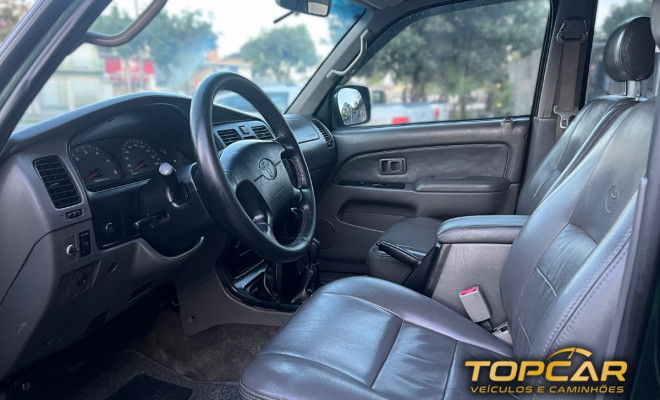 Toyota Hilux SW4 4x4 3.0 8V TB Diesel 2002 Diesel-5