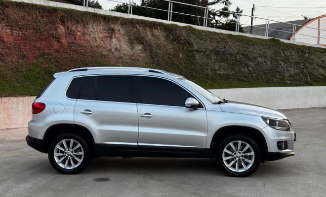 TIGUAN 2.0 TSI Automático 2012 – Potência, conforto e presença!-12