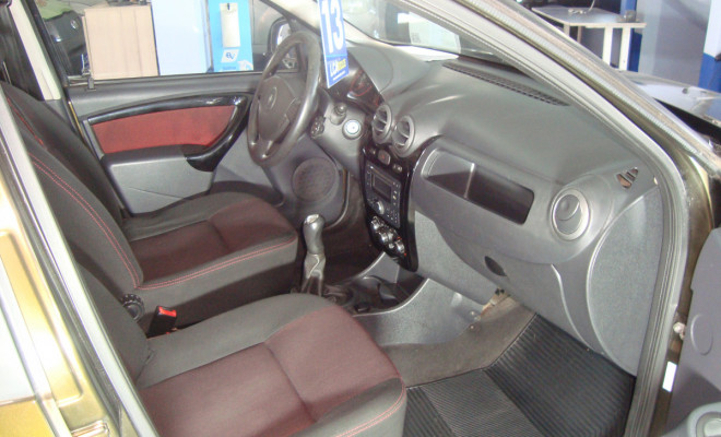 Renault SANDERO STEPWAY Hi-Power 1.6 8V 5p 2013 Flex-9