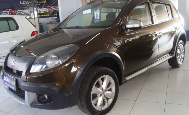 Renault SANDERO STEPWAY Hi-Power 1.6 8V 5p 2013 Flex-6
