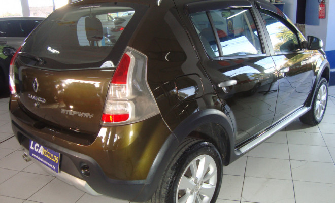 Renault SANDERO STEPWAY Hi-Power 1.6 8V 5p 2013 Flex-5