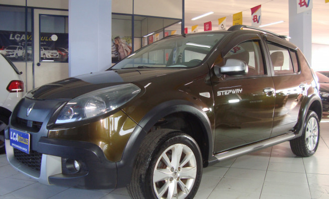 Renault SANDERO STEPWAY Hi-Power 1.6 8V 5p 2013 Flex-2