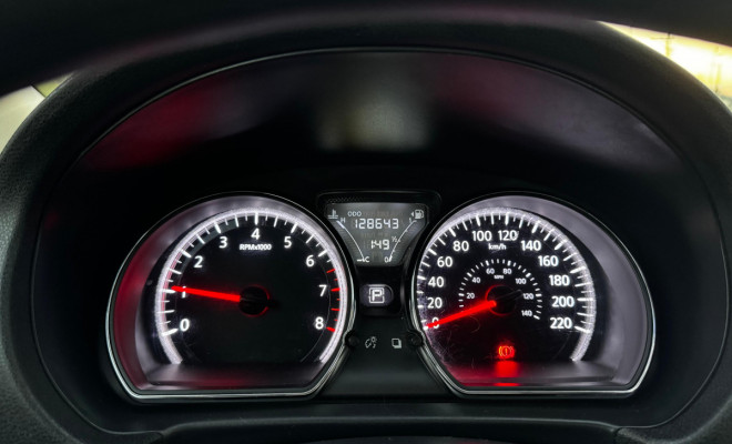 Versa SL 1.6 Aut. 2018 – Conforto, espaço e câmbio automático por um excelente custo-benefício!-8