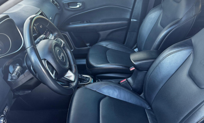 Compass Limited 2.0 Diesel 4x4 Aut. 2020 – Força, tecnologia e sofisticação em um só SUV!-3