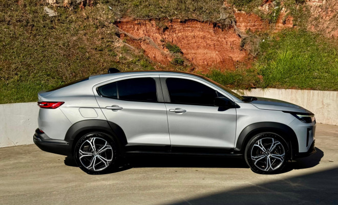 Fastback Impetus 1.0 Turbo Automático 2024 – Exclusividade e performance que impressionam!-16