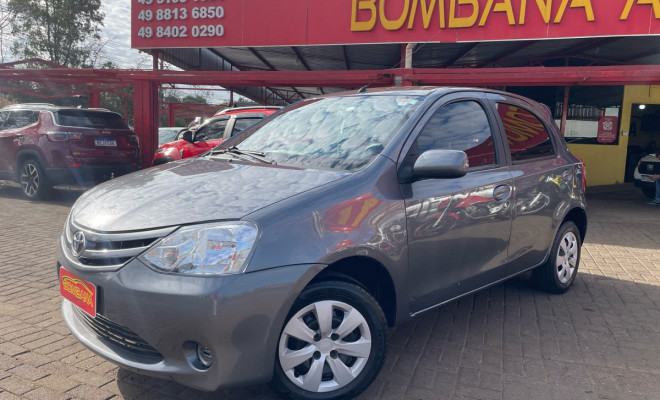 Toyota ETIOS XS  1.3 Flex 16V 5p Mec. 2013 Flex-12