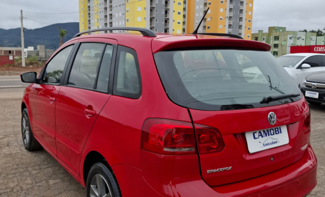 VW - VolksWagen SPACEFOX 1.6/ 1.6 Trend Total Flex 8V 5p 2011 Flex-5