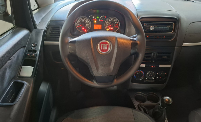 Fiat Idea ATTRACTIVE 1.4 Fire Flex 8V 5p 2013 Flex-9