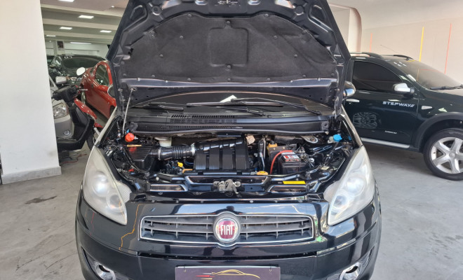 Fiat Idea ATTRACTIVE 1.4 Fire Flex 8V 5p 2013 Flex-5