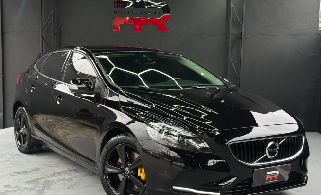 Volvo V40 T-4 KINETIC 2.0 Aut. 2019 Gasolina