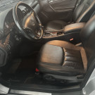Mercedes-Benz C-180 Kompressor Classic 1.8 16V 143cv 2005 Gasolina-8