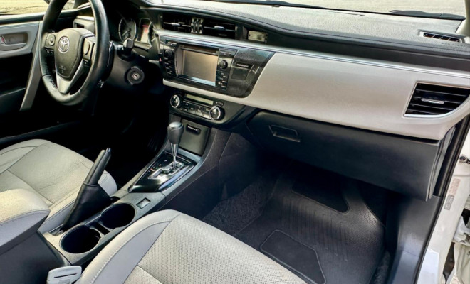 Toyota Corolla XEi 2.0 Flex - 2015-10